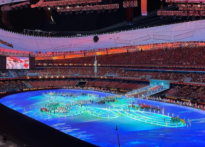 体育赛事的热潮，，让LED显示屏一起被追捧